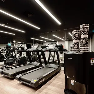 Hotel apartamentowy Wilde Aldgate Tower Bridge, Londyn