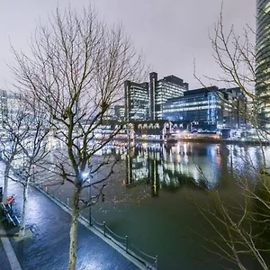 Apartment Canary Wharf - Luxury, London